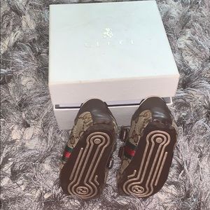 Infant Gucci shoes size European 21